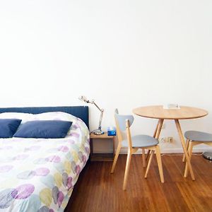 Studio met een King Size Bed
